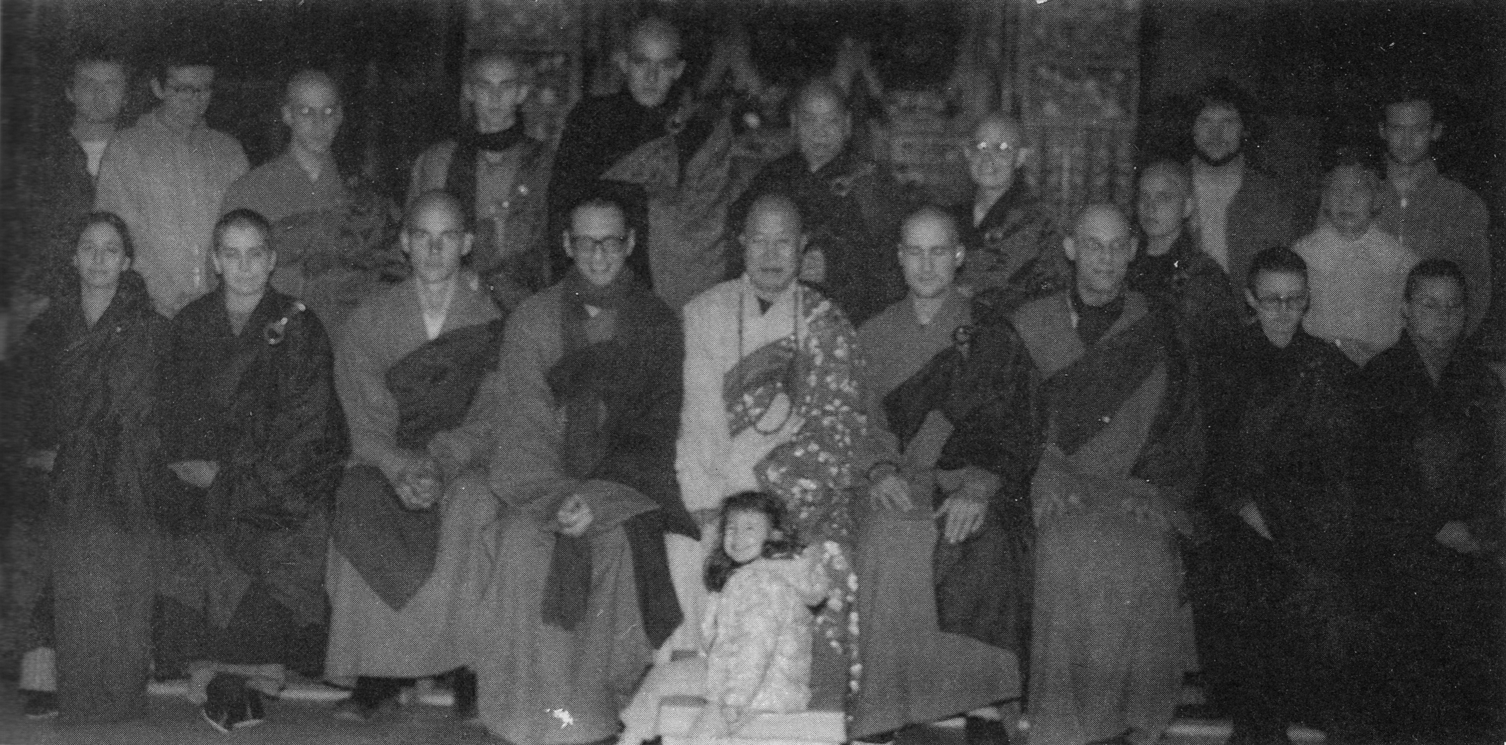 宣化老和尚追思纪念专集2 - 菩萨幻化 头陀行迹．In Memory of the Venerable Master Hsuan Huan - Transformation of a Bodhisattva,