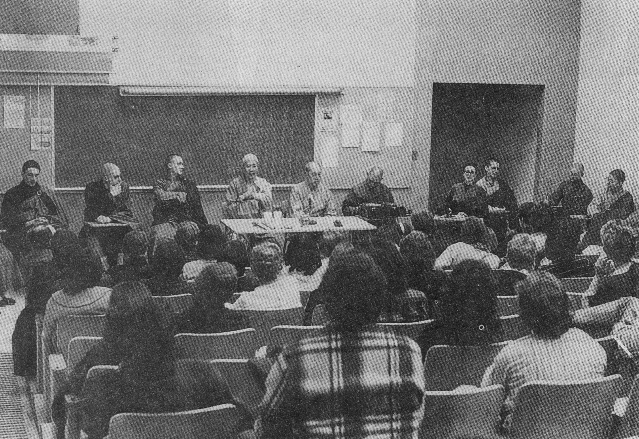 宣化老和尚追思纪念专集2 - 菩萨幻化 头陀行迹．In Memory of the Venerable Master Hsuan Huan - Transformation of a Bodhisattva,